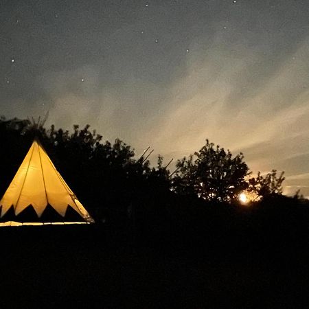 Hotel Langaland Glamping Susenii Birgaului Esterno foto
