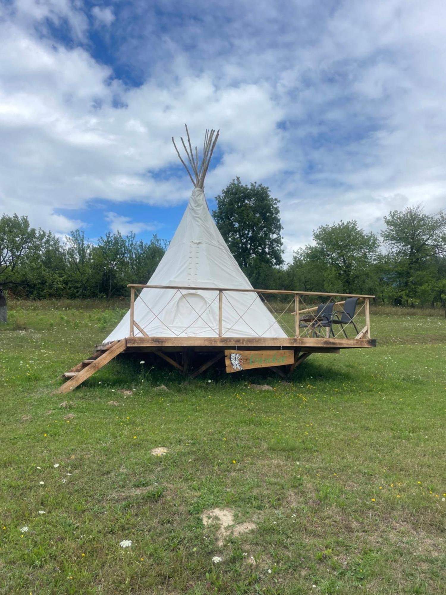 Hotel Langaland Glamping Susenii Birgaului Esterno foto