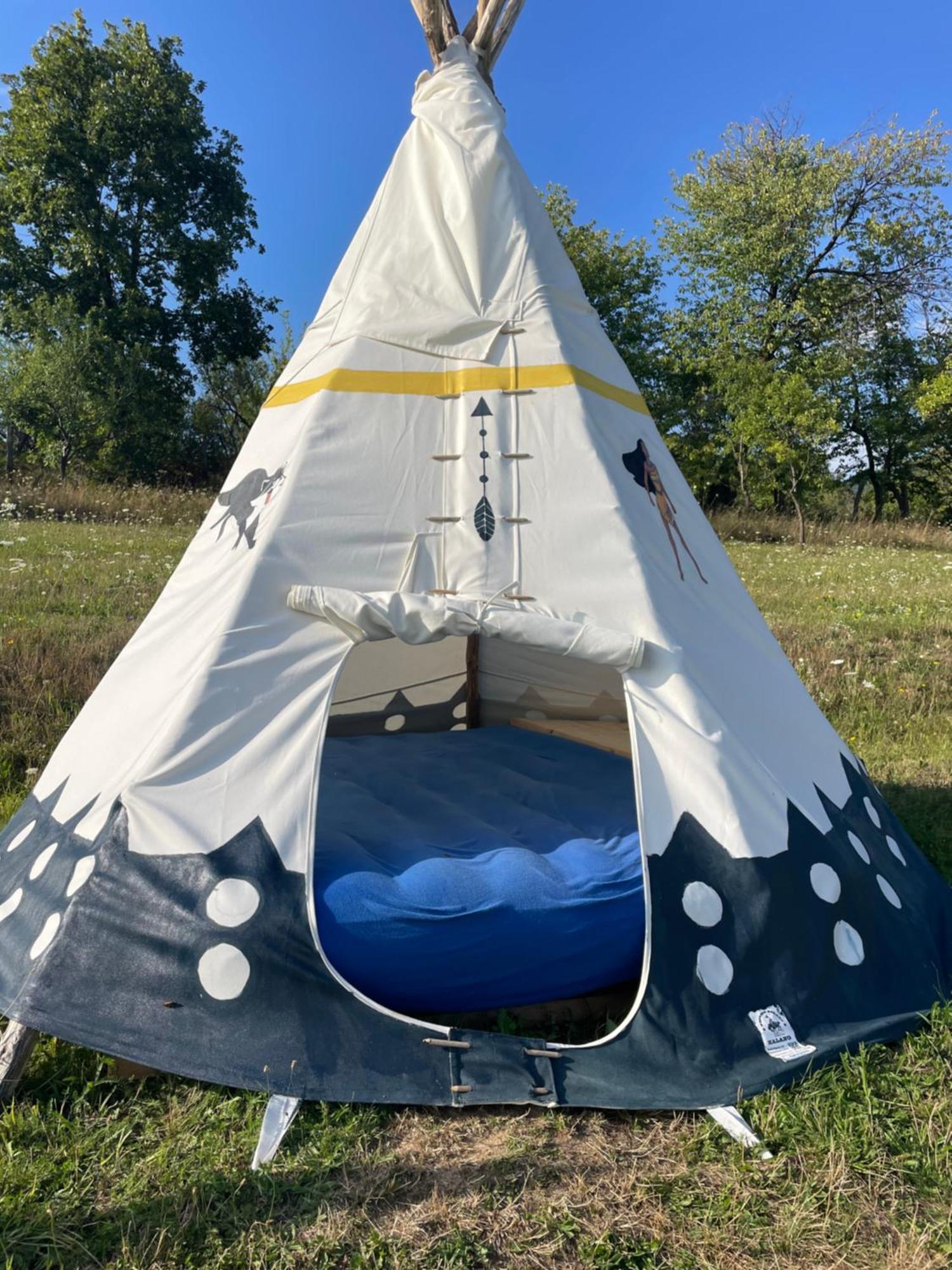 Hotel Langaland Glamping Susenii Birgaului Esterno foto