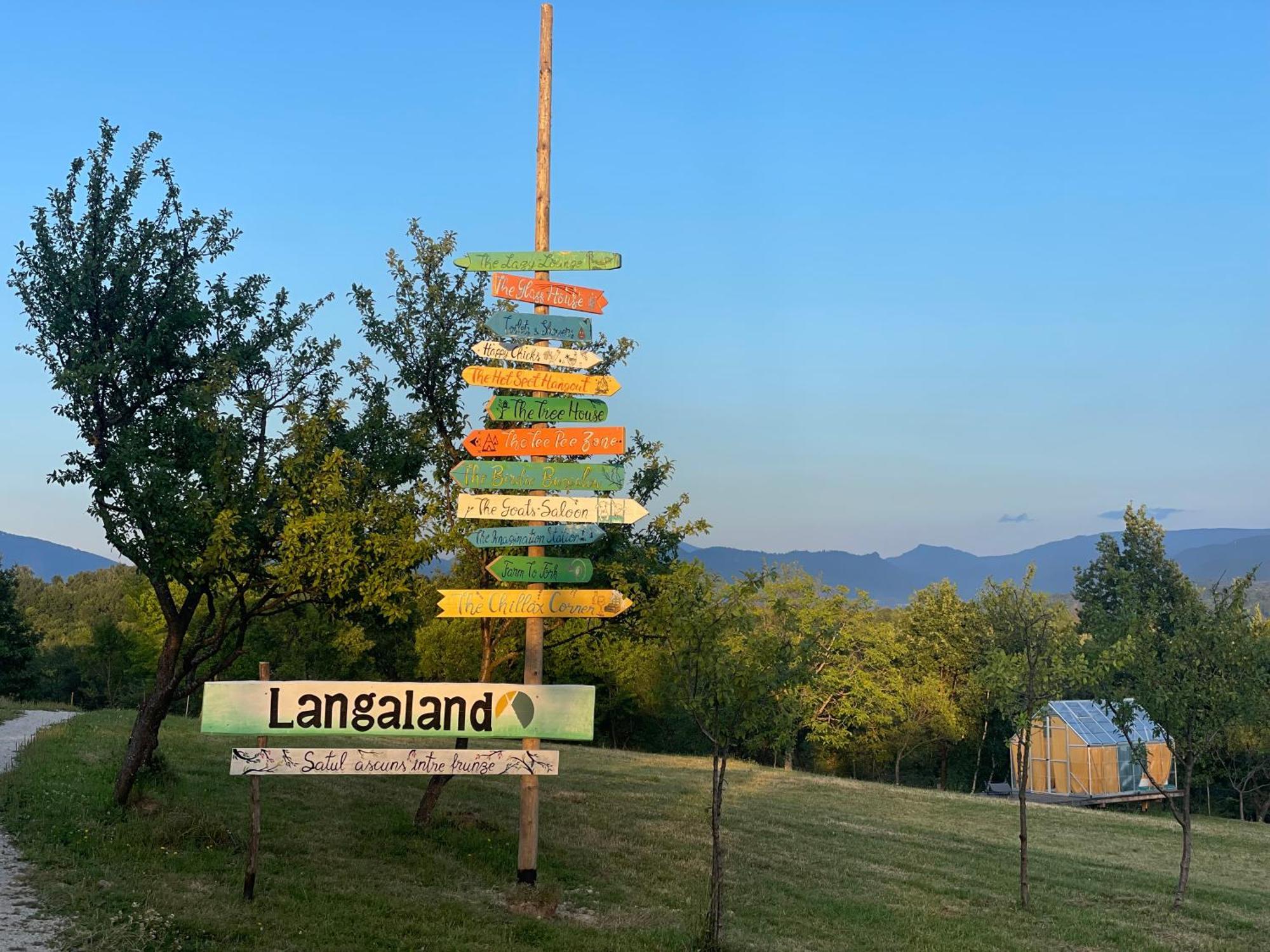 Hotel Langaland Glamping Susenii Birgaului Esterno foto